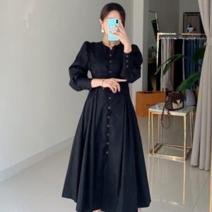 Abito monopetto retrò con scollo tondo, maniche a sbuffo, vita sottile e plissettato, linea ad A