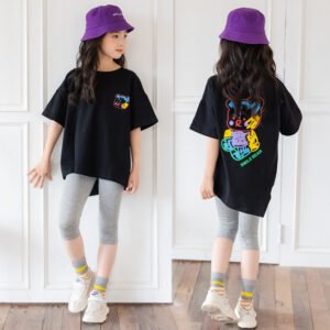 Maglietta irregolare a maniche corte e a mezza manica con motivo a cartoni animati, abbigliamento alla moda per bambini grandi
