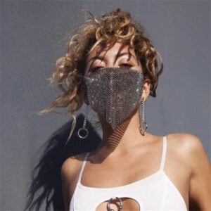 Gioielli in metallo con strass